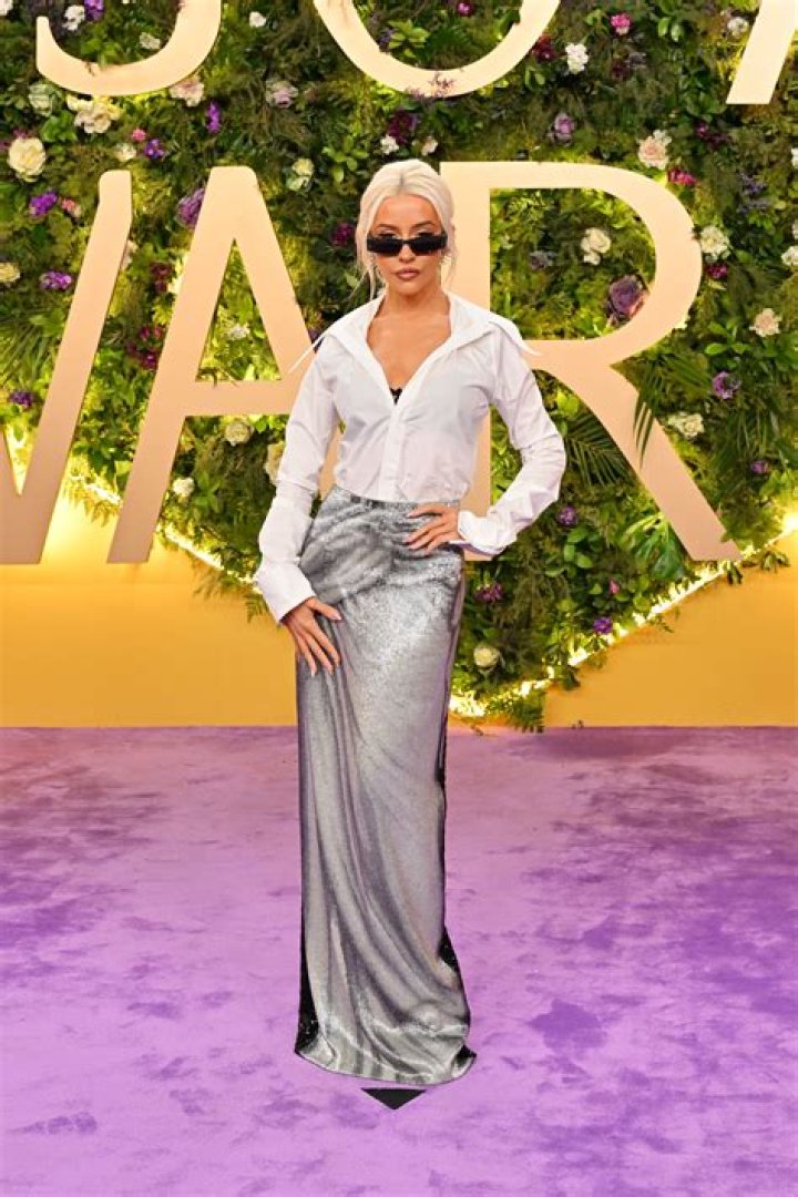 Is Christina Aguilera Gay? Is She a Part or an Ally of LGBTQ?