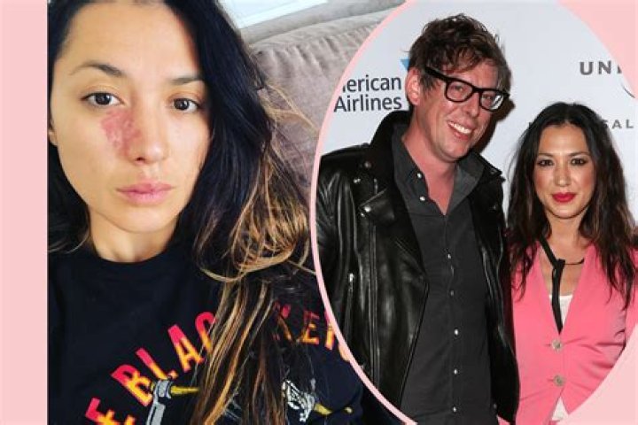 
Michelle Branch And Husband Patrick Carney Have Started Therapy: ‘It’s Helped Us Immensely’ 