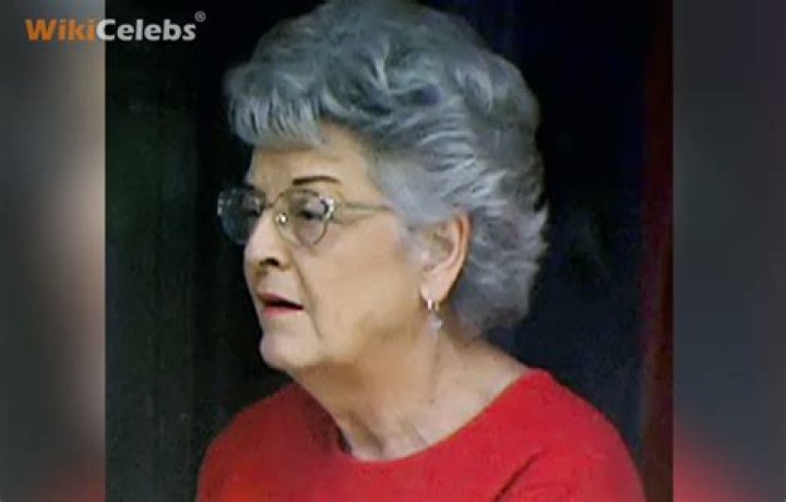 
Olga Graf Height, Weight, Net Worth, Age, Birthday, Wikipedia, Who, Nationality, Biography 