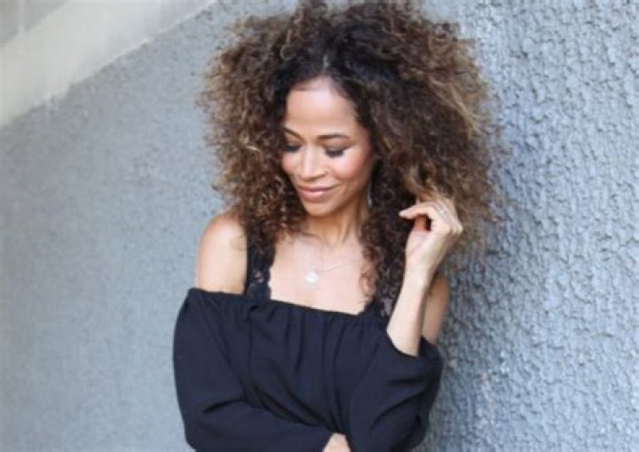 Sherri Saum Height, Weight, Net Worth, Age, Birthday, Wikipedia, Who, Instagram, Biography