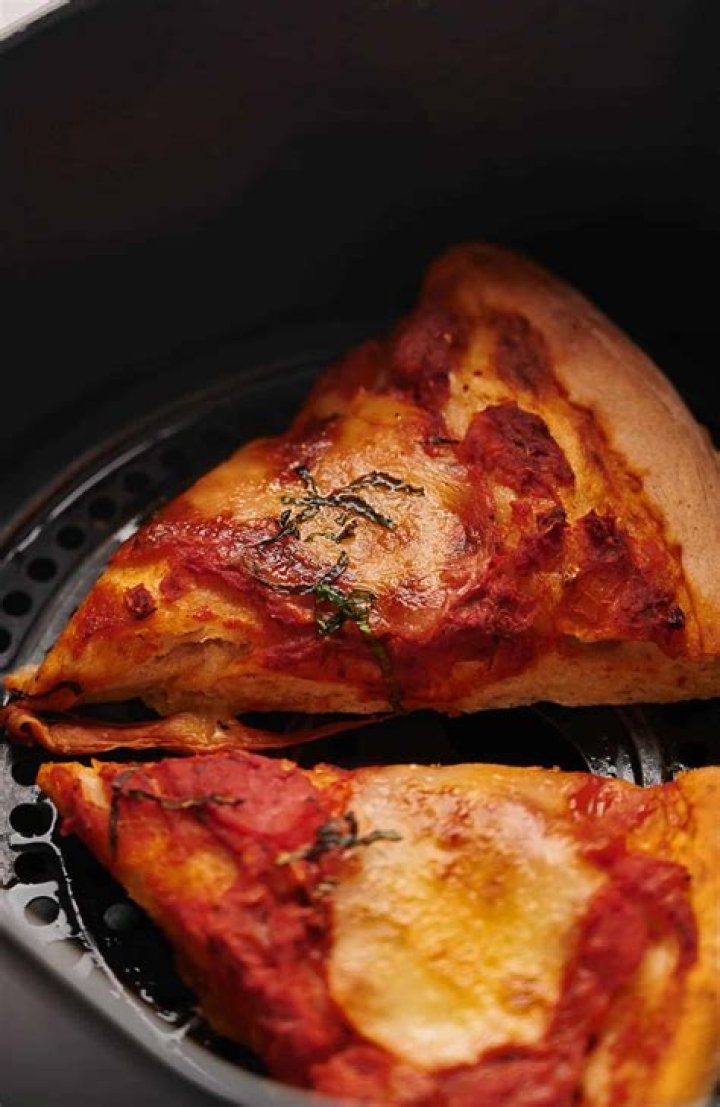 What Happened At Yaquis Pizza? Racist Claims Over Owner Comments