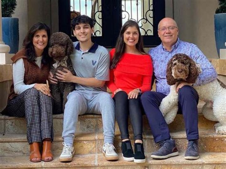 Who Are Karen David Parents? Siblings, Family And Ethnicity