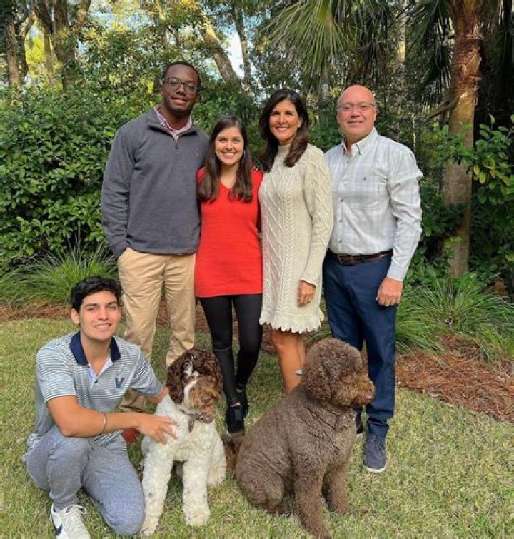 Who Is Isaac Cruz Wife Raquel? Facts About The Boxer Family And Personal Life